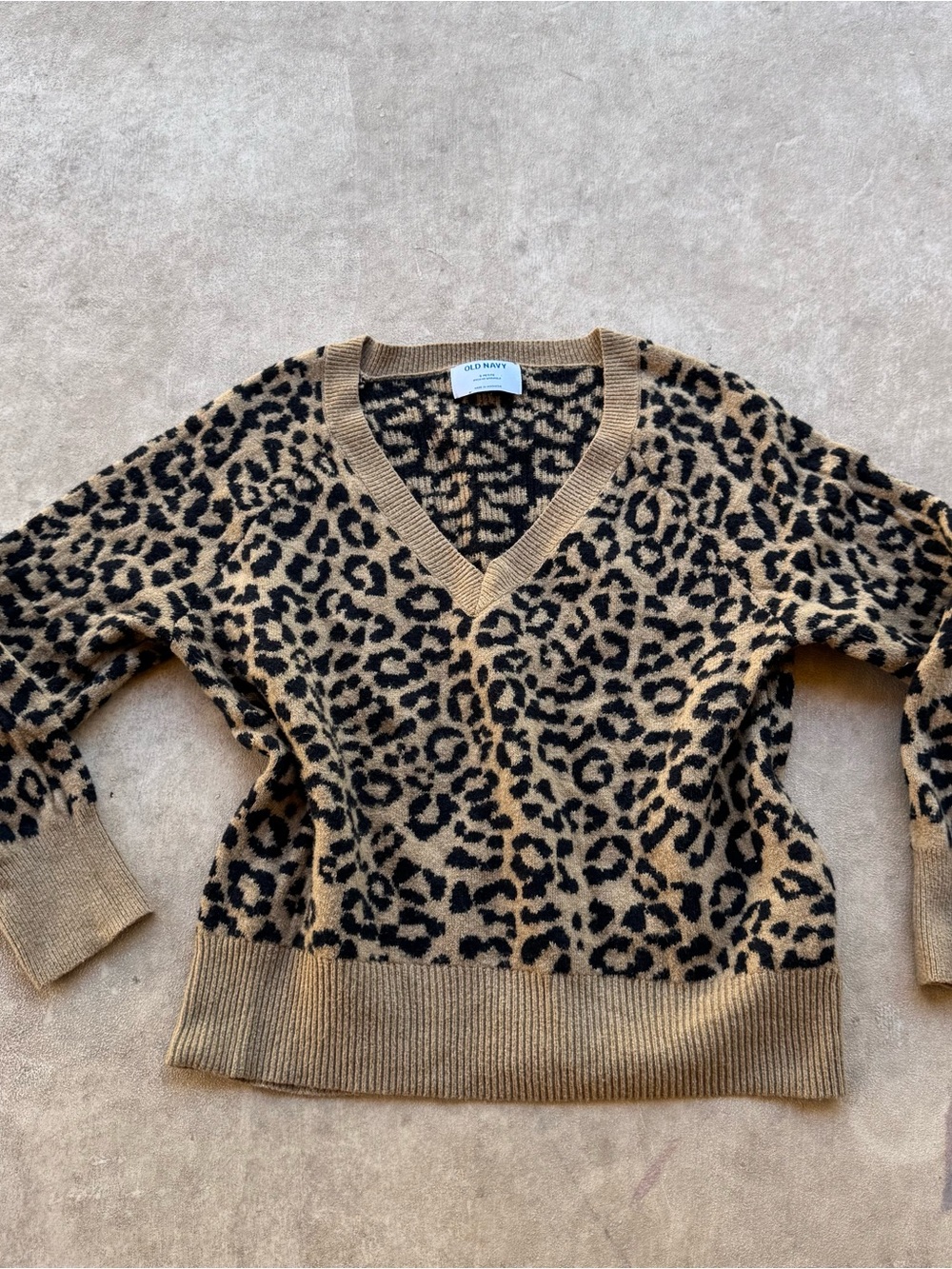 Old Navy Leopard Print V-Neck Sweater - Tan & Black